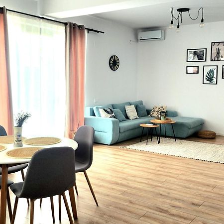 Adm Cozy Home - Entire Private House&Garden Tunarii Eksteriør bilde