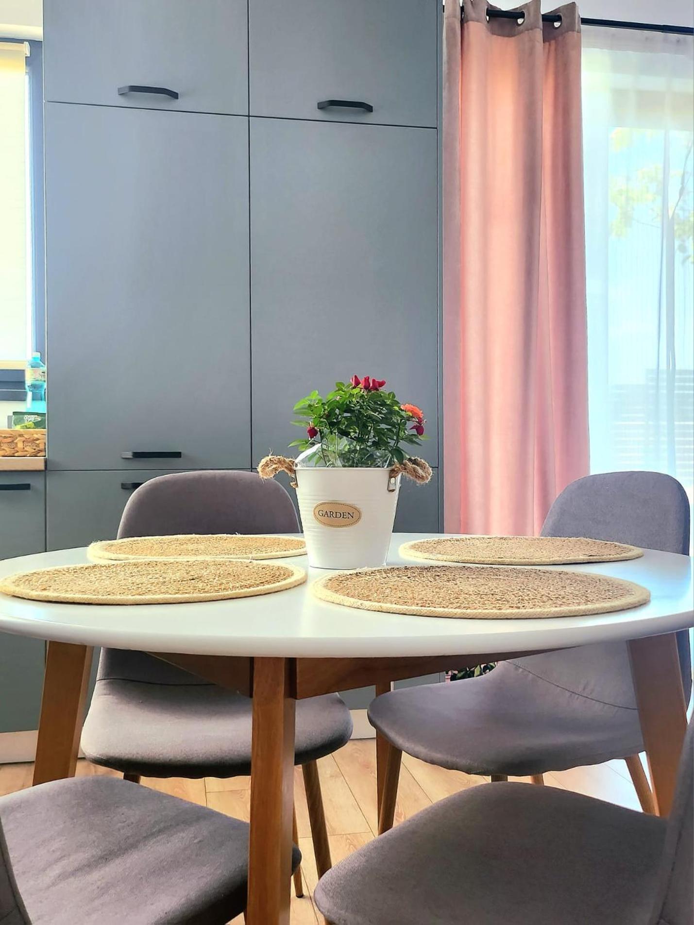 Adm Cozy Home - Entire Private House&Garden Tunarii Rom bilde